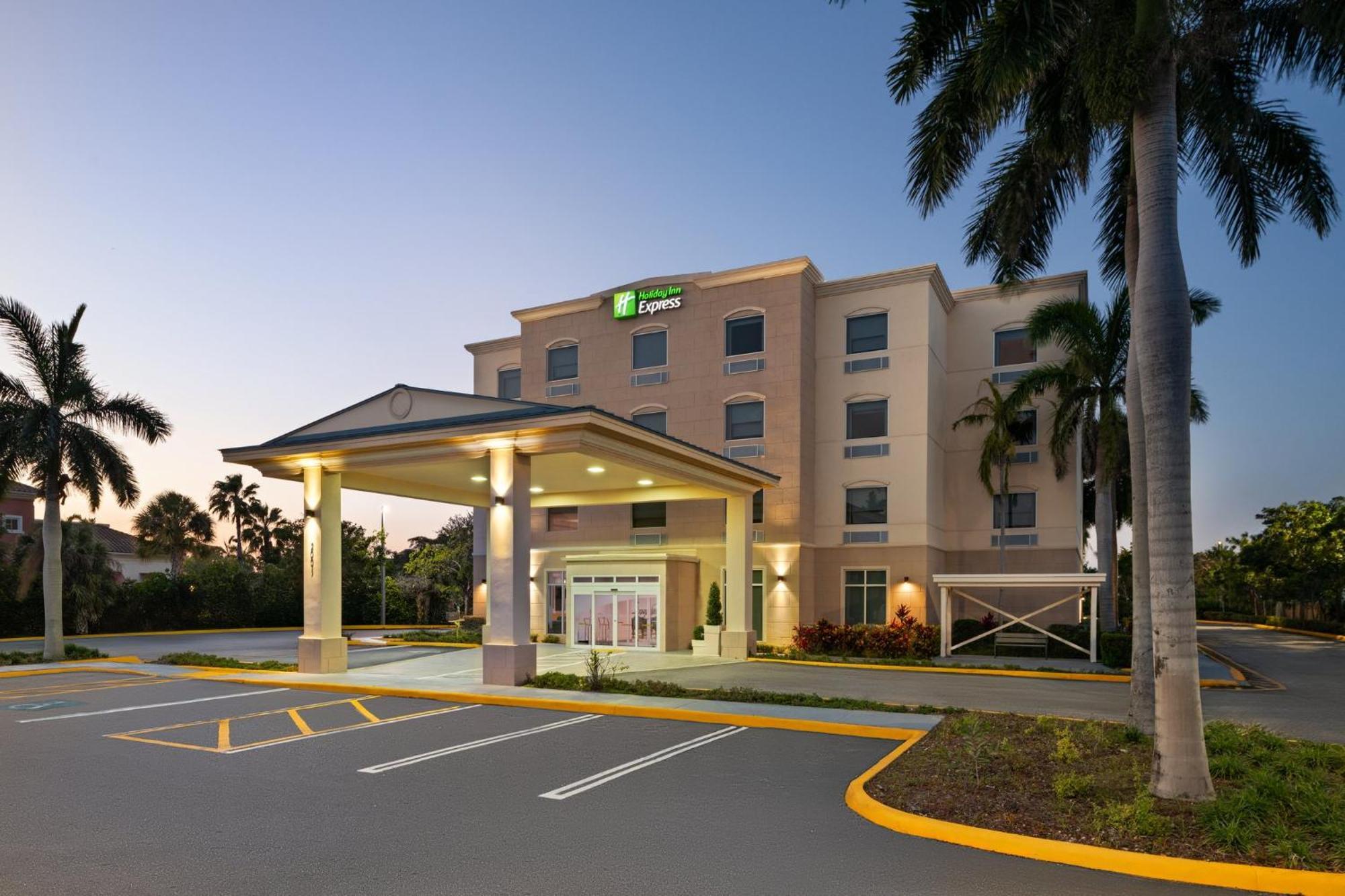 Holiday Inn Express & Suites Boynton Beach West By Ihg Ngoại thất bức ảnh