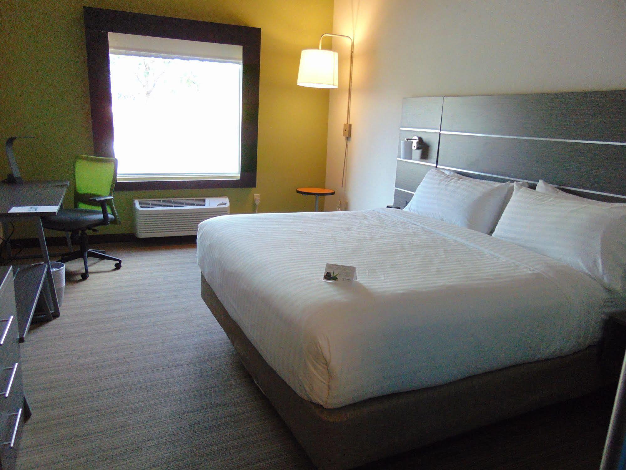 Holiday Inn Express & Suites Boynton Beach West By Ihg Ngoại thất bức ảnh